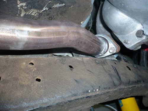 pass side downpipe clearance .JPG