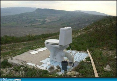 Toilet (Small).jpg