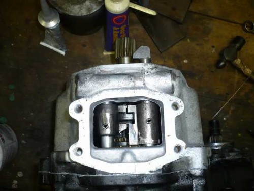 Top shift conversion done on transfer case.JPG