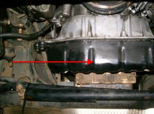 The red arrow shows thet the tie rod and the sump does not go together.