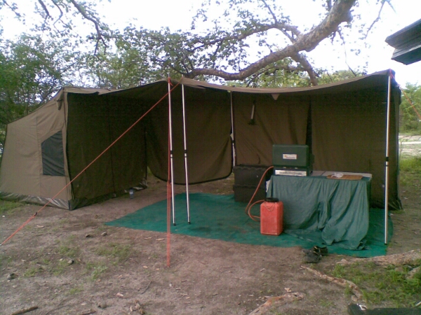 Camp site Kubu.jpg