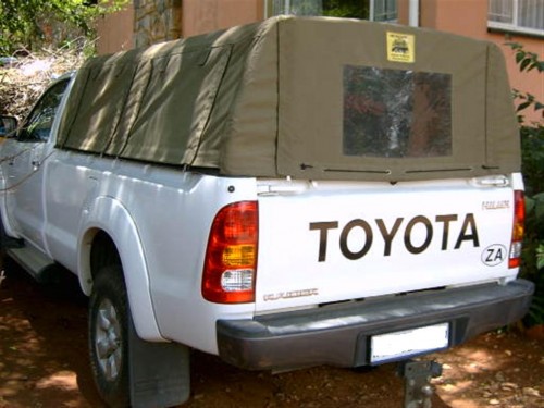 Hilux Canvas 002 (Large).jpg