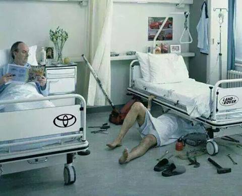 Toyota vs LandRover.jpg