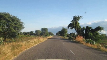 003 The road to Karonga.jpg